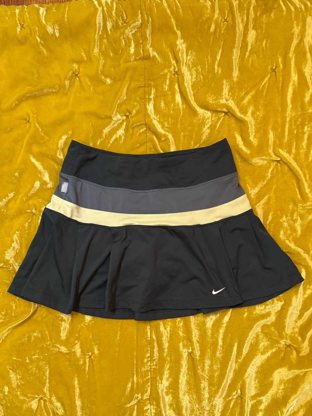 Nike-  Dry-Fit Court- Pleated Tennis Skort. SMALL